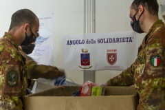 Raccolta generi alimentari
