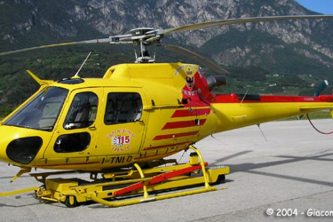 Incidente a Trento: precipta un Ecureuil del Nucleo Provinciale elicotteri dei Vigili del Fuoco